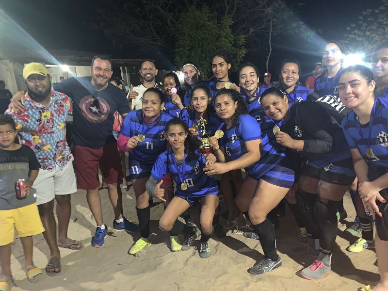 SECRETARIA MUNICIPAL DE ESPORTE PARTICIPA DE TORNEIO FEMININO NA COMUNIDADE DE LAGOA DA PEDRA